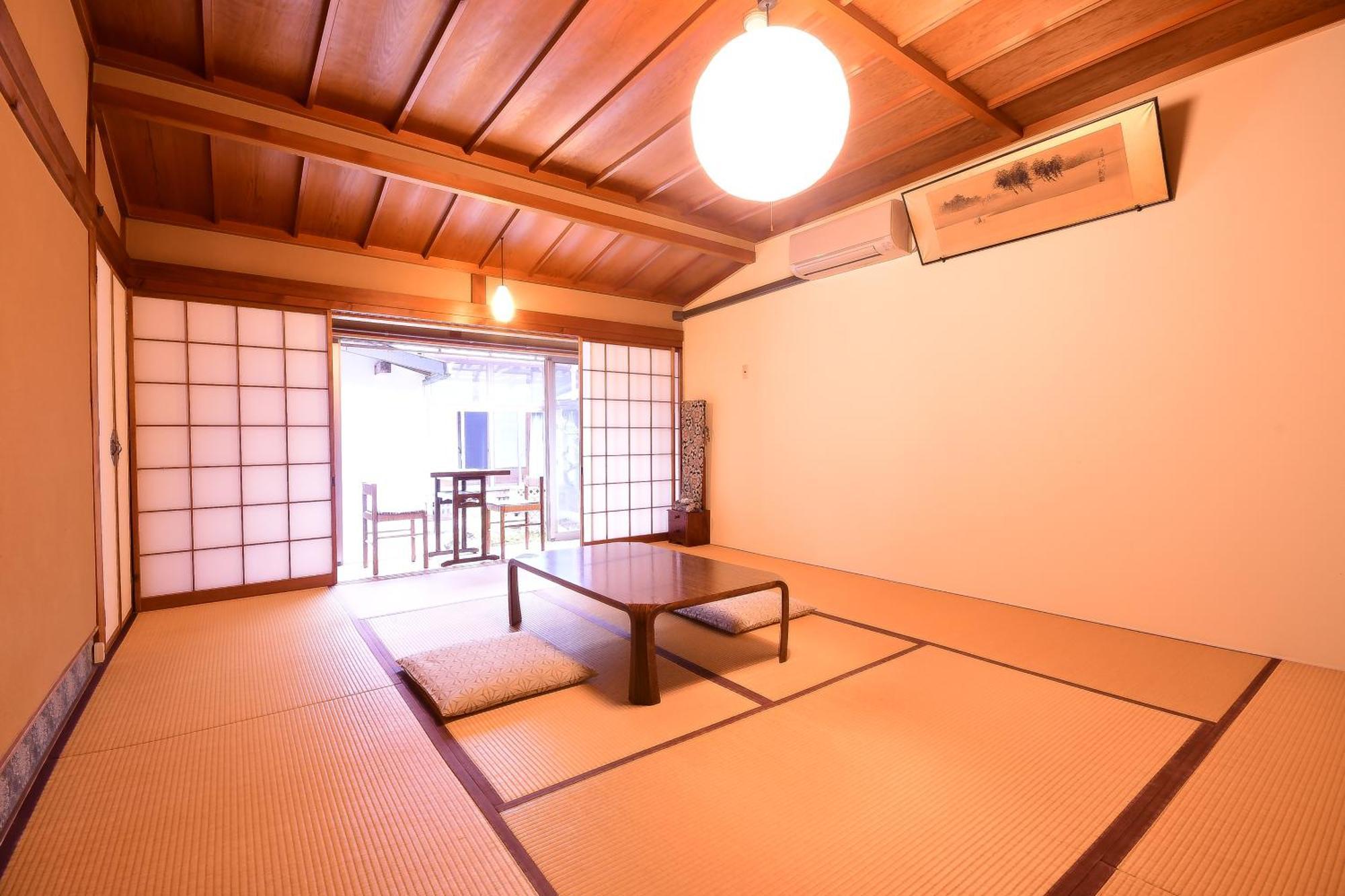 Готель Koyasan Shukubo Yochiin Екстер'єр фото