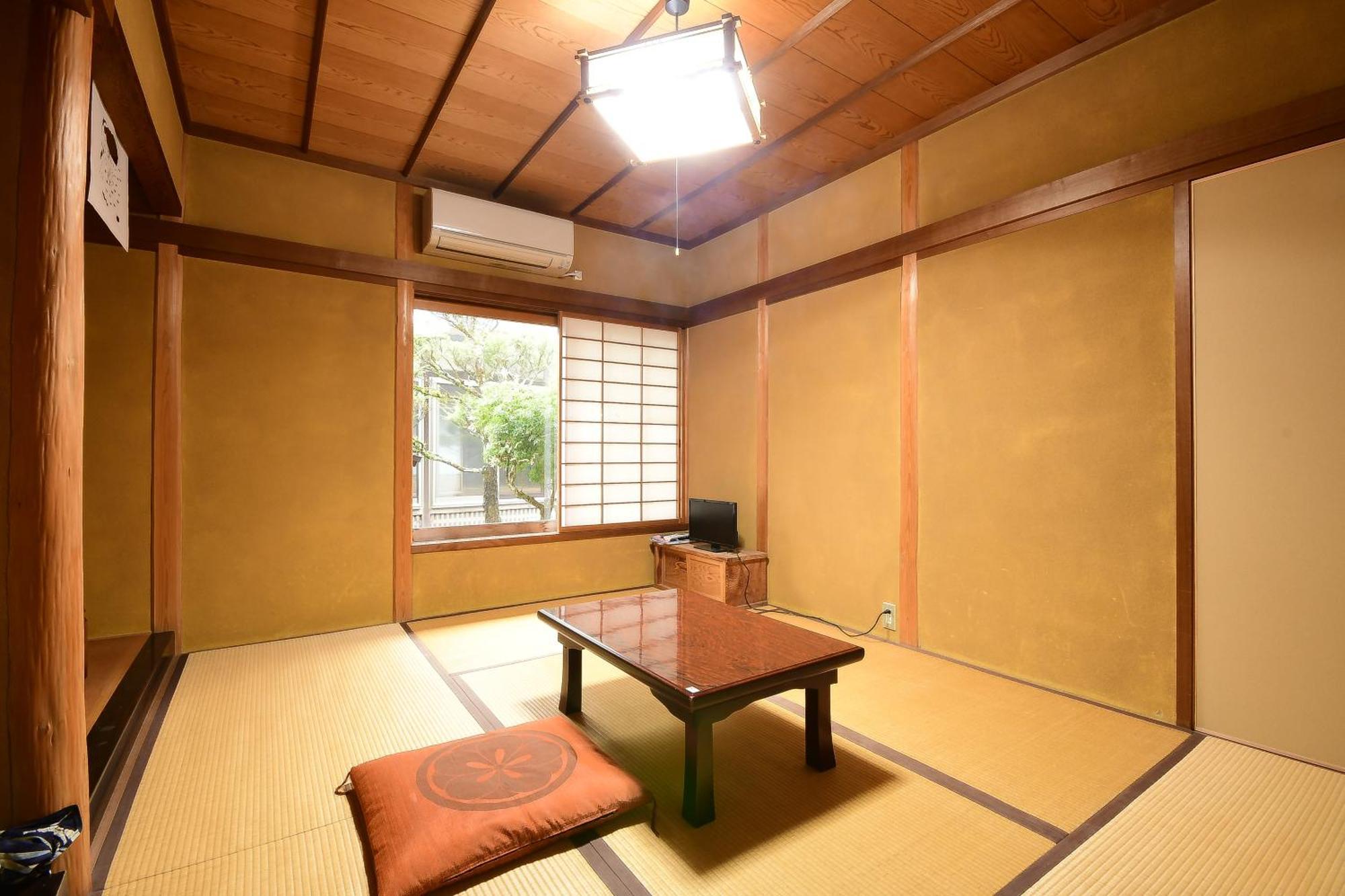 Готель Koyasan Shukubo Yochiin Екстер'єр фото
