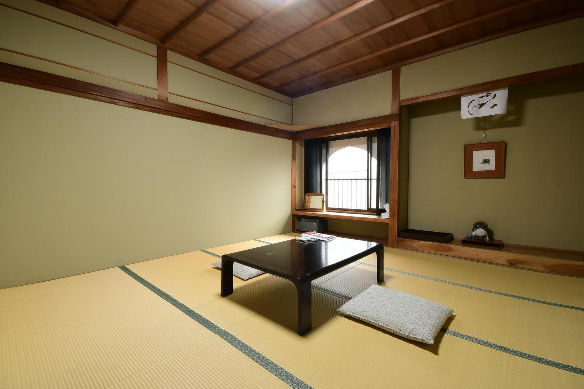 Готель Koyasan Shukubo Yochiin Екстер'єр фото