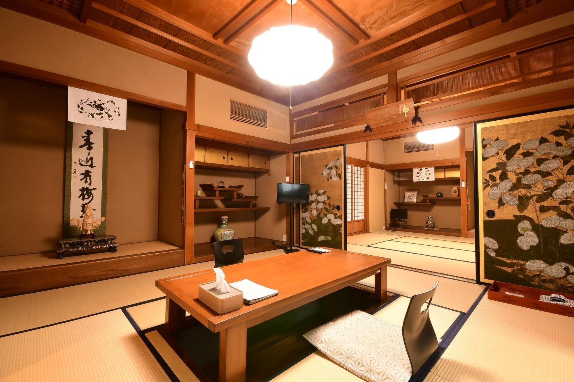 Готель Koyasan Shukubo Yochiin Екстер'єр фото