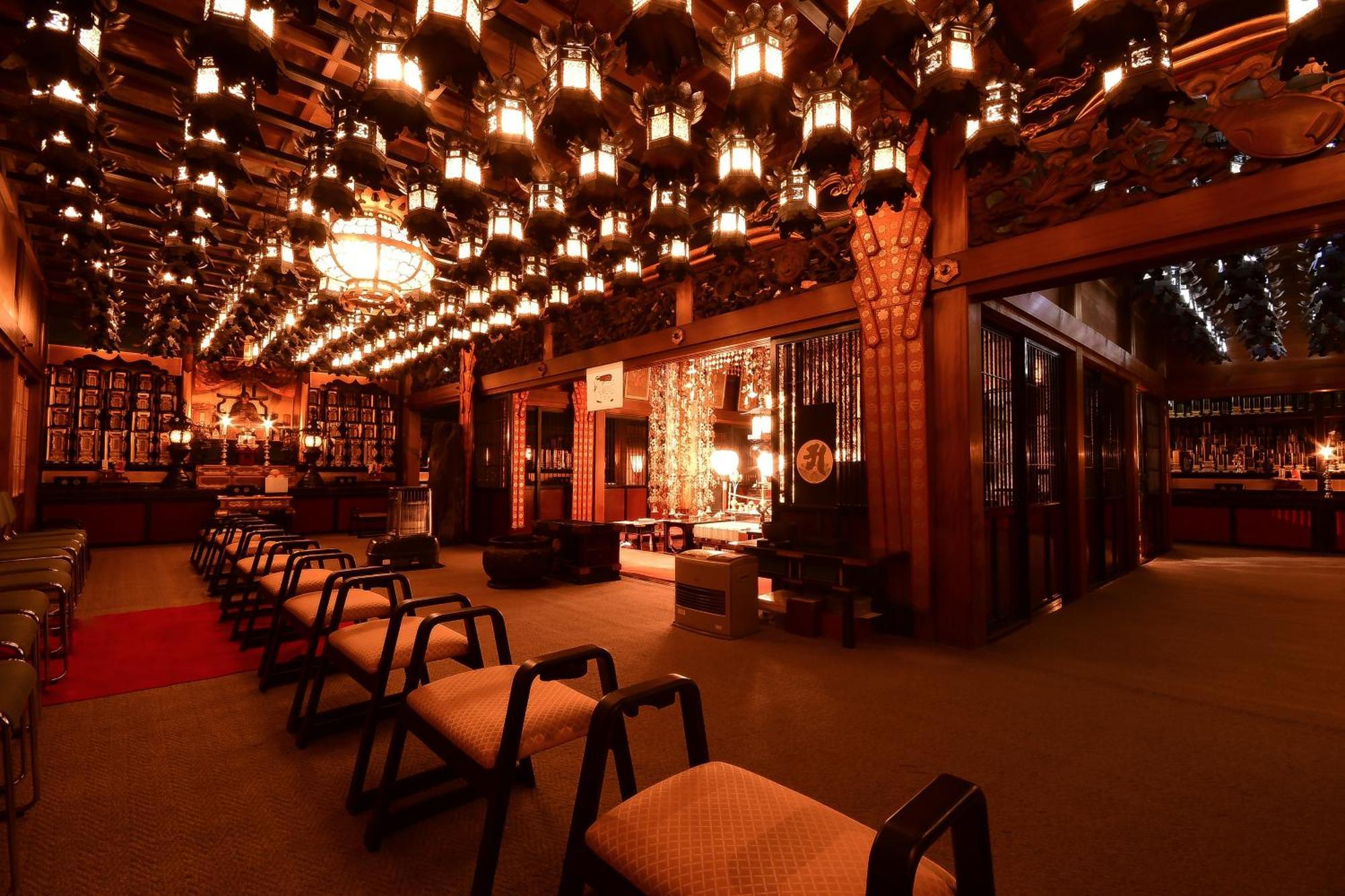 Готель Koyasan Shukubo Yochiin Екстер'єр фото