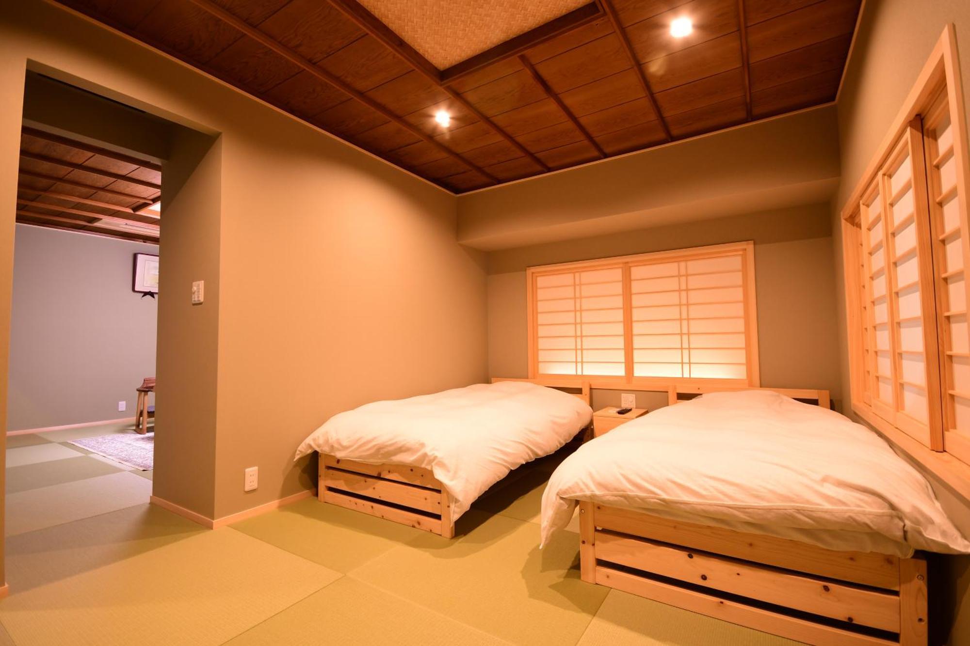 Готель Koyasan Shukubo Yochiin Екстер'єр фото