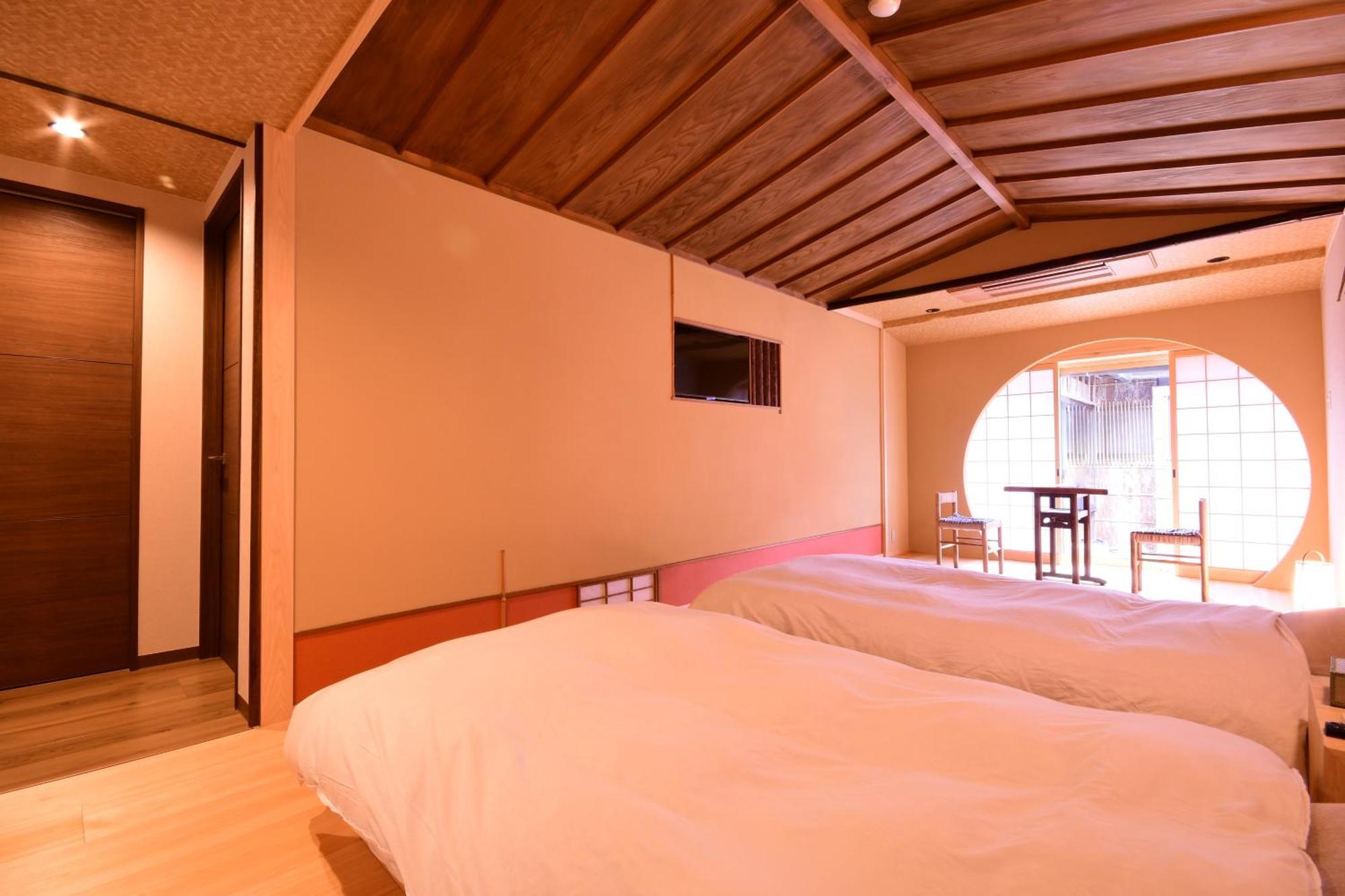 Готель Koyasan Shukubo Yochiin Екстер'єр фото